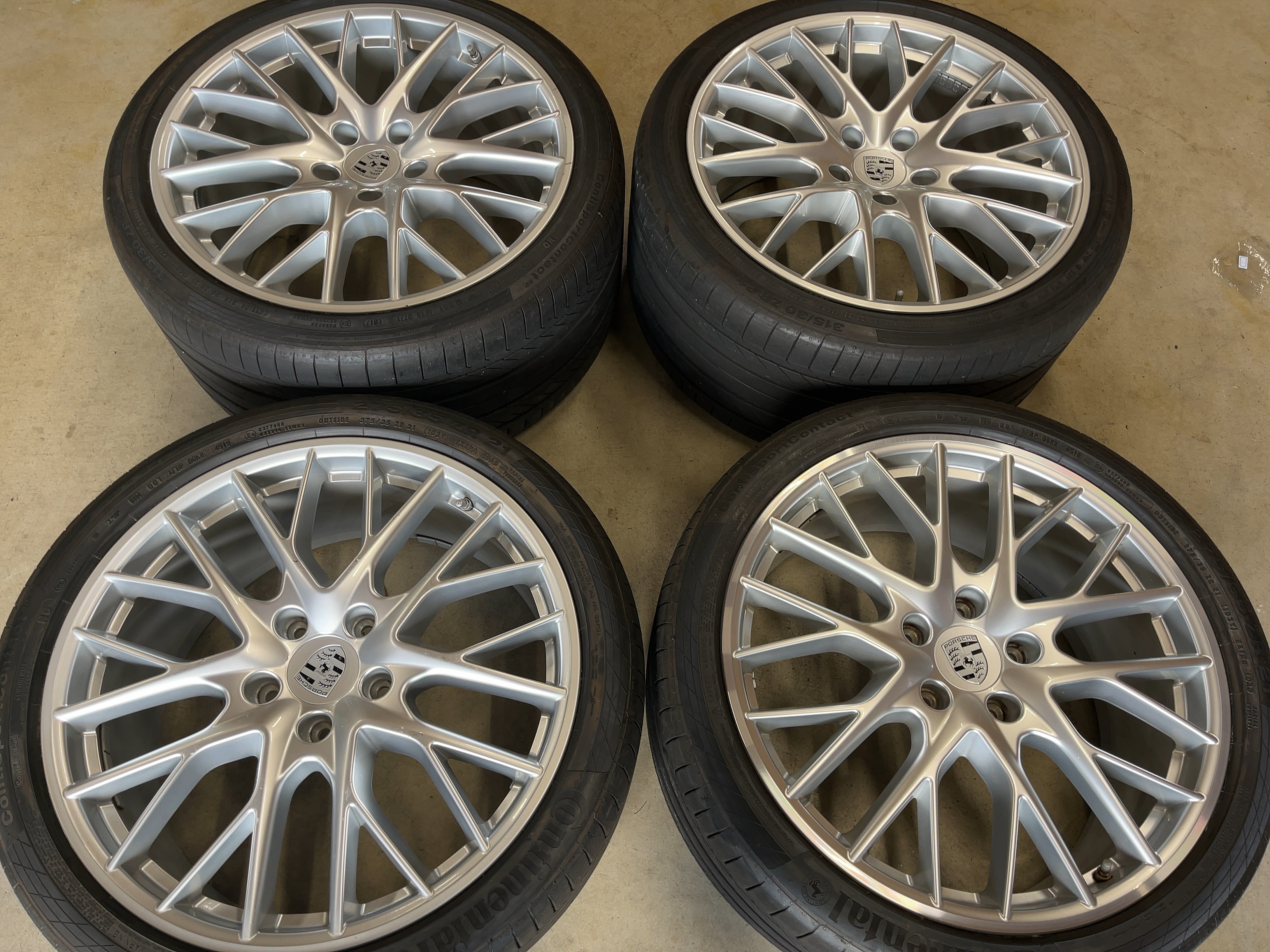 パナメーラ 971 稀少品 純正品 21インチ | BMW・ポルシェ用 中古 