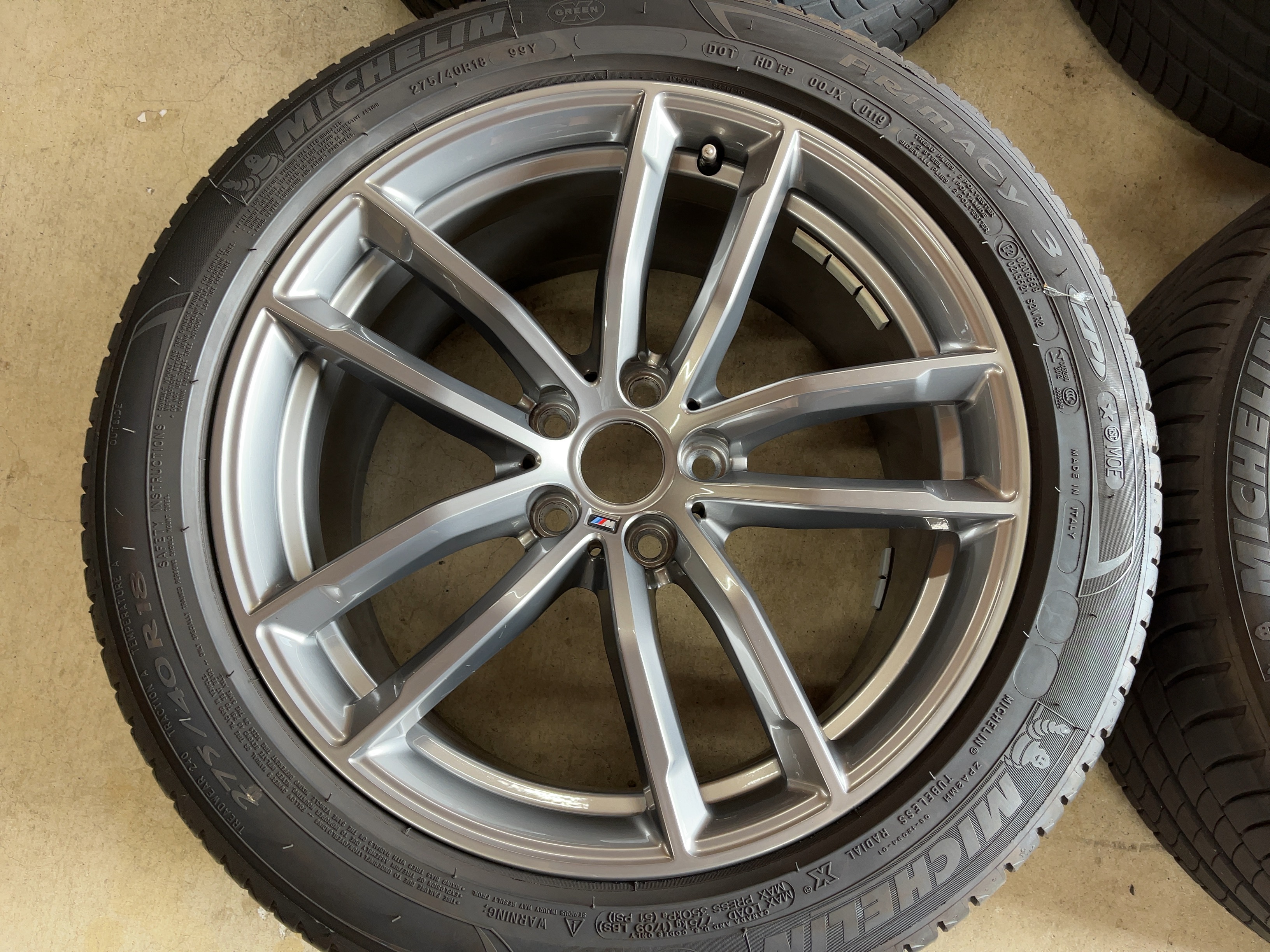 G30 G31 Mスピリッツ 純正品 ミシュラン バリ山 18インチ | BMW