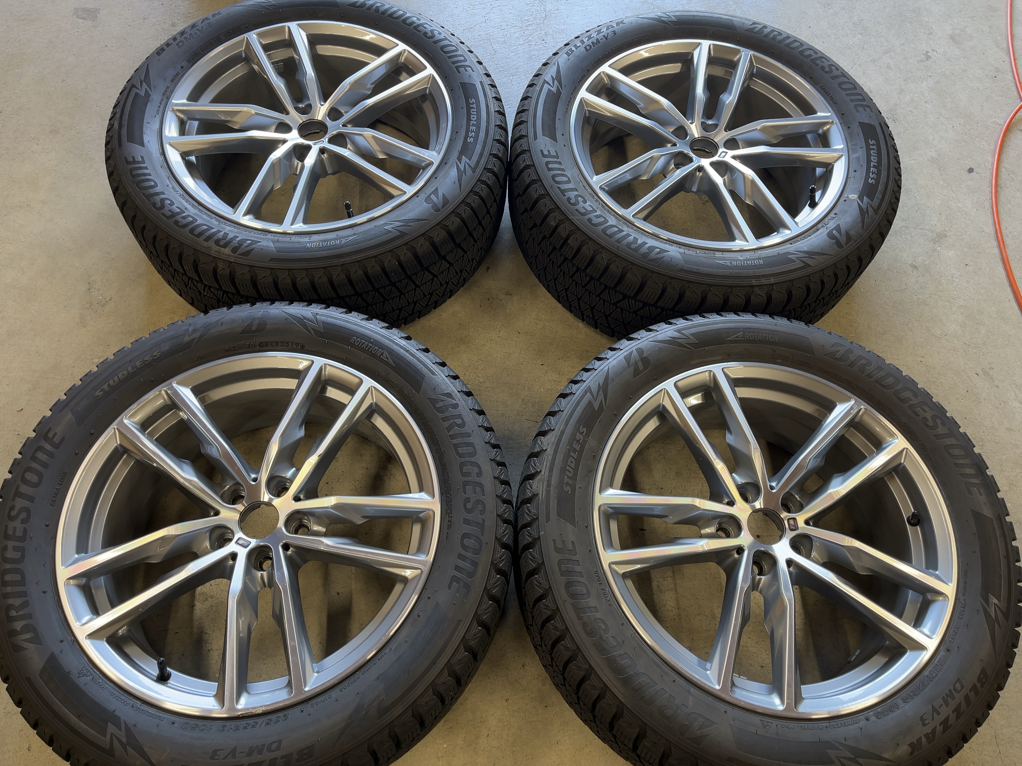 235/55R19 235/55/19 新品 サマータイヤ 輸入 19インチ4本 BMW X3 G01用 ice GUARD G075 WARK ZR10 19i