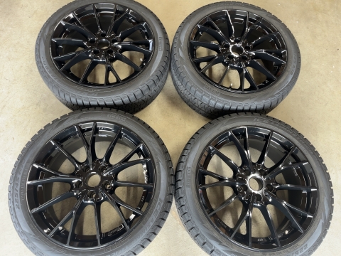BEC 福島県福島市から発送します。 MINI クラブマン 17インチ③ BMW・ポルシェ用 中古ホイール・タイヤ販売・買取専門店 BEC